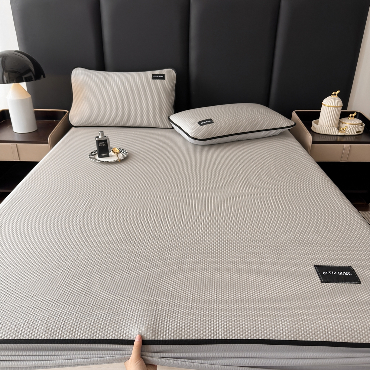 91家纺网 家纺一手货源 找家纺 禧禾 2026春夏新款PE泡小豆提花华夫格凉席席子-简约生活 简约生活-浅灰