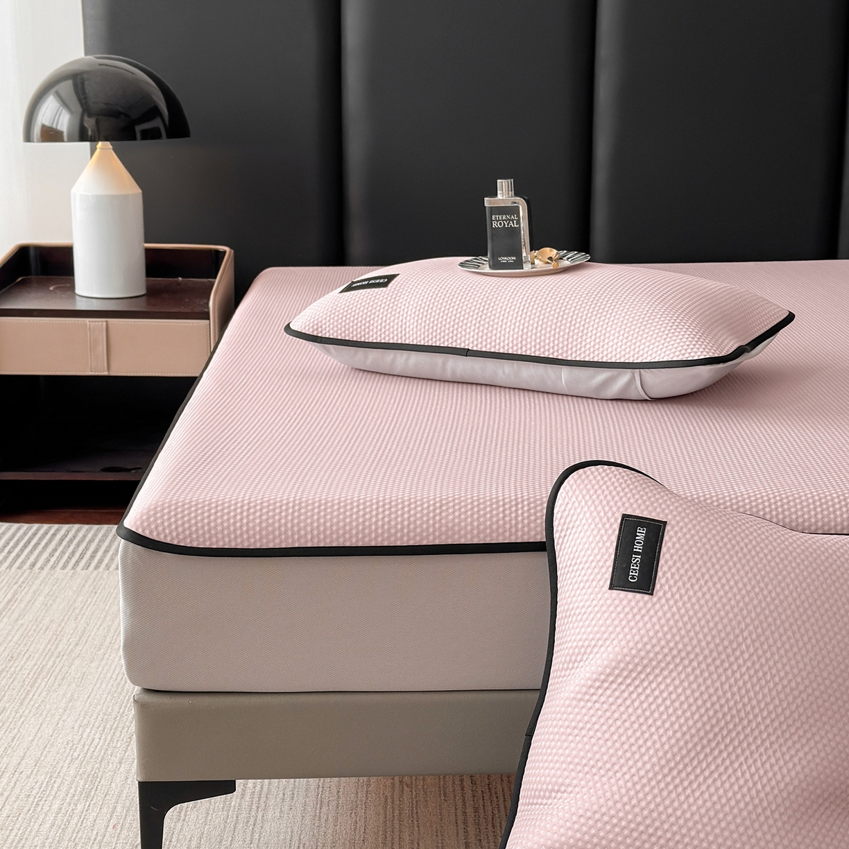 91家纺网 家纺一手货源 找家纺 禧禾 2026春夏新款PE泡小豆提花华夫格凉席席子-简约生活 简约生活-水粉