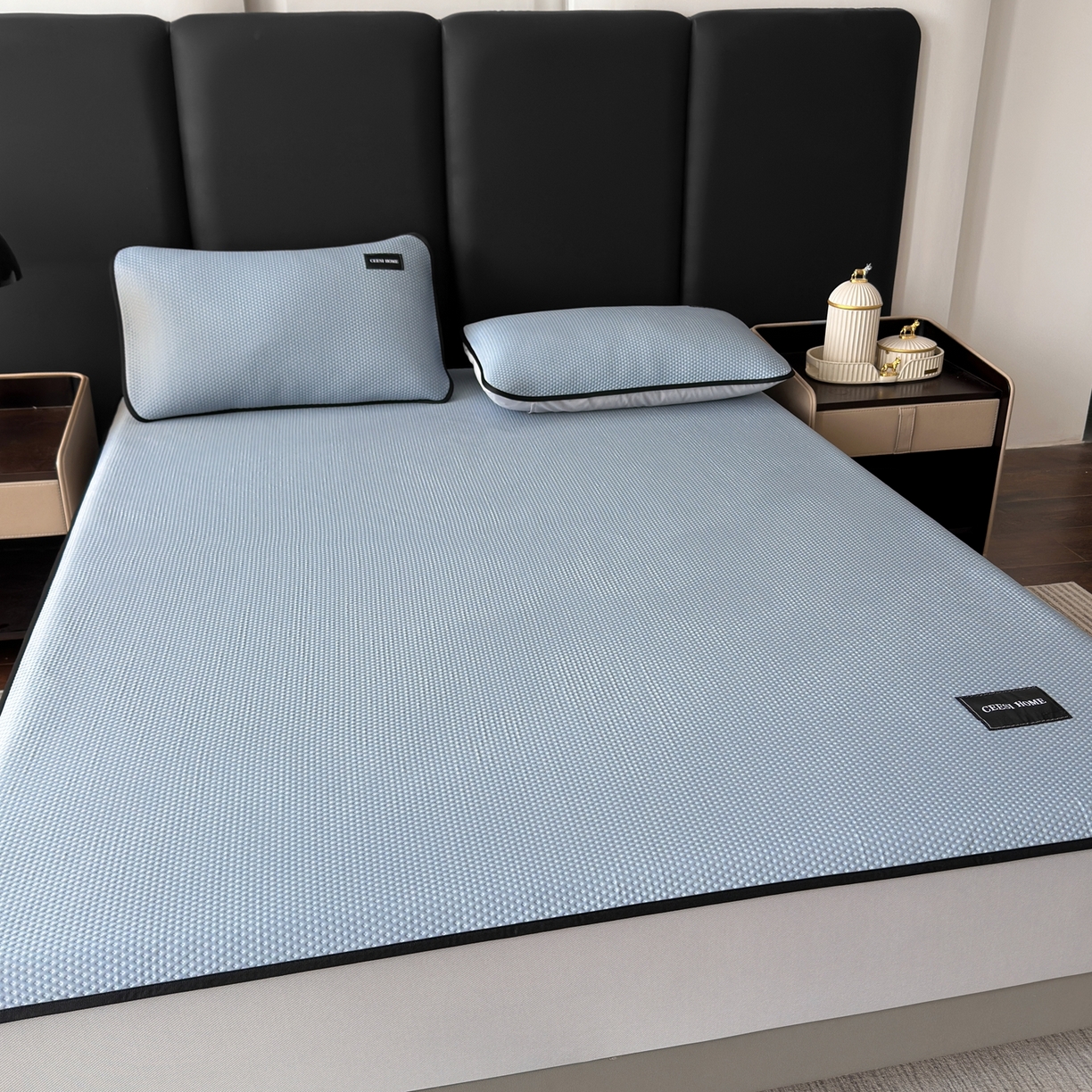 91家纺网 家纺一手货源 找家纺 禧禾 2026春夏新款PE泡小豆提花华夫格凉席席子-简约生活 简约生活-水蓝