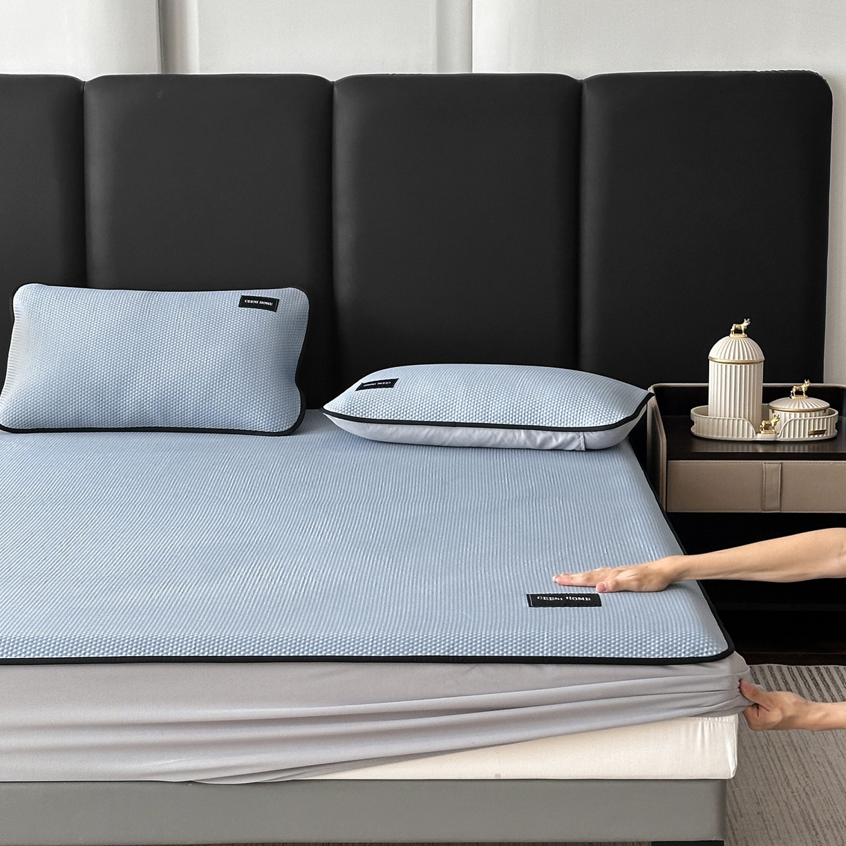 91家纺网 家纺一手货源 找家纺 禧禾 2026春夏新款PE泡小豆提花华夫格凉席席子-简约生活 简约生活-水蓝