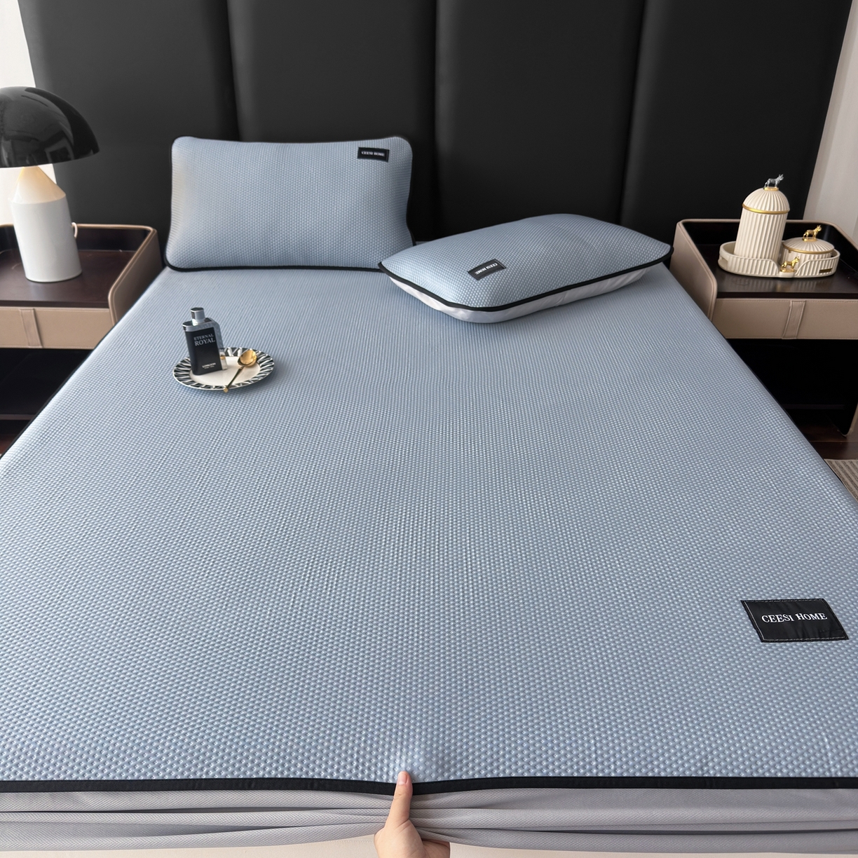 91家纺网 家纺一手货源 找家纺 禧禾 2026春夏新款PE泡小豆提花华夫格凉席席子-简约生活 简约生活-水蓝