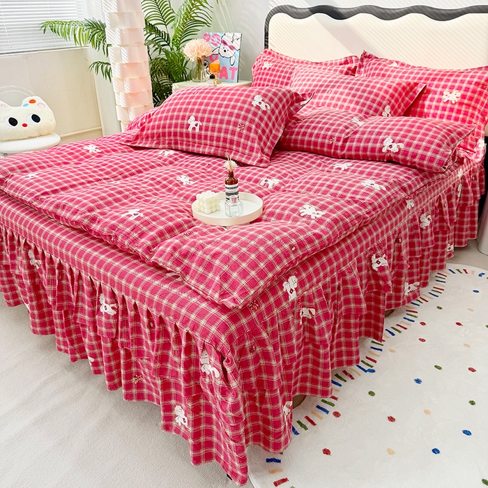 91家纺网 家纺一手货源 找家纺 九诺家纺 2026春夏新款丝柔棉皱皱纱床裙四件套双花边工艺床裙 安妮-幸福飞马