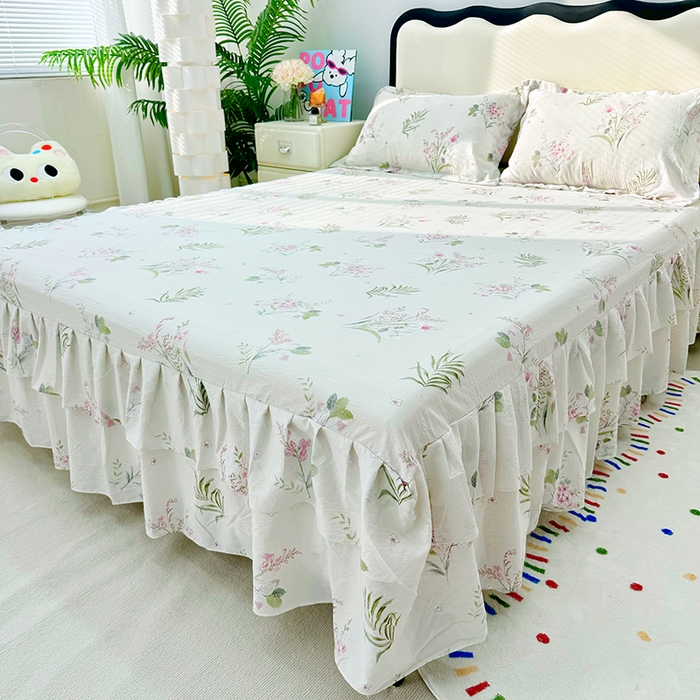 91家纺网 家纺一手货源 找家纺 九诺家纺 2026春夏新款丝柔棉皱皱纱床裙四件套双花边工艺床裙 安妮-春意安然