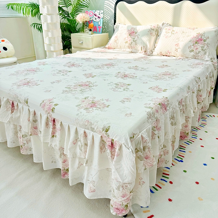 91家纺网 家纺一手货源 找家纺 九诺家纺 2026春夏新款丝柔棉皱皱纱床裙四件套双花边工艺床裙 安妮-花谷