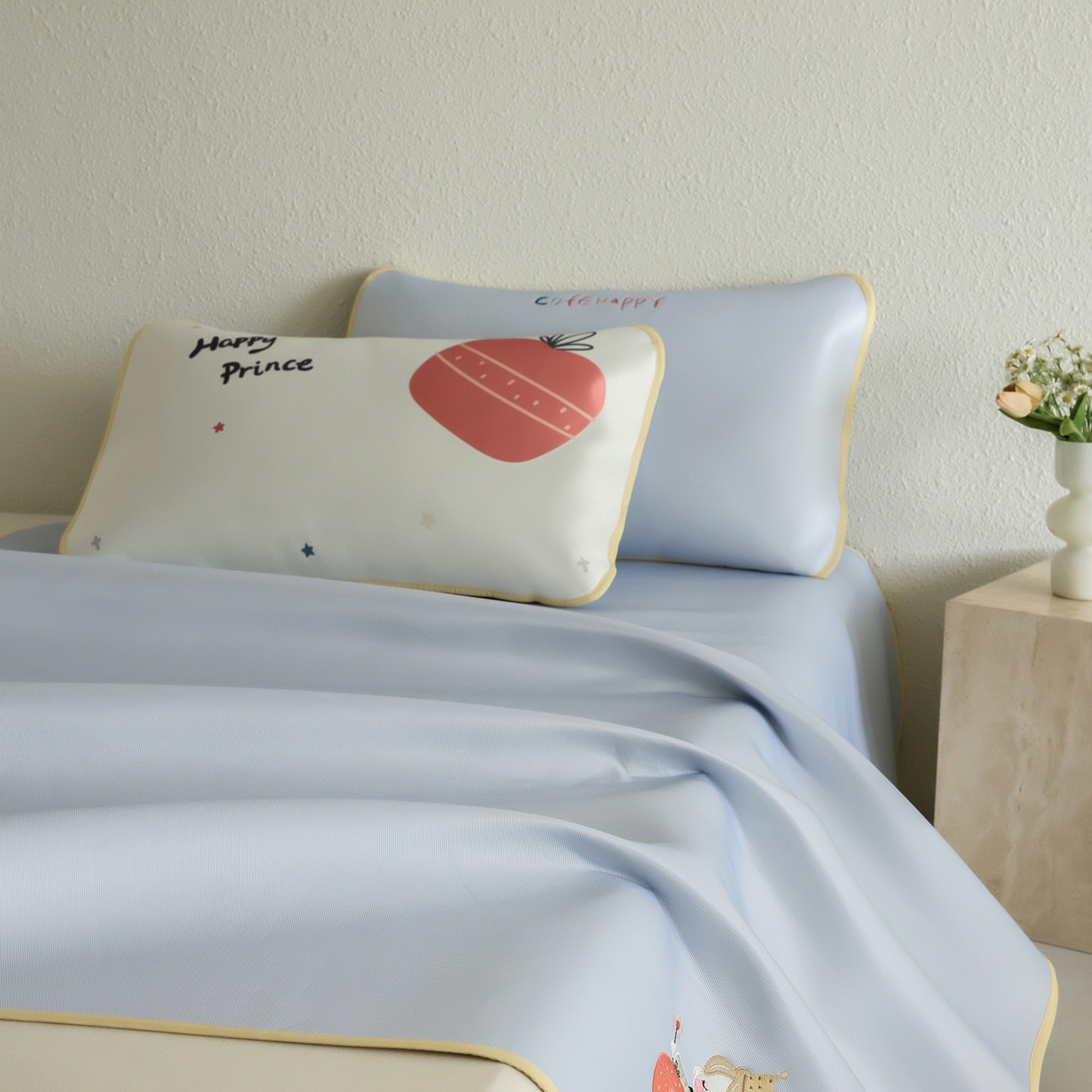 91家纺网 家纺一手货源 找家纺 禧禾 2026春夏新款A类600D数码冰丝席凉席席子-冰菓系列 魔法王子-床席款