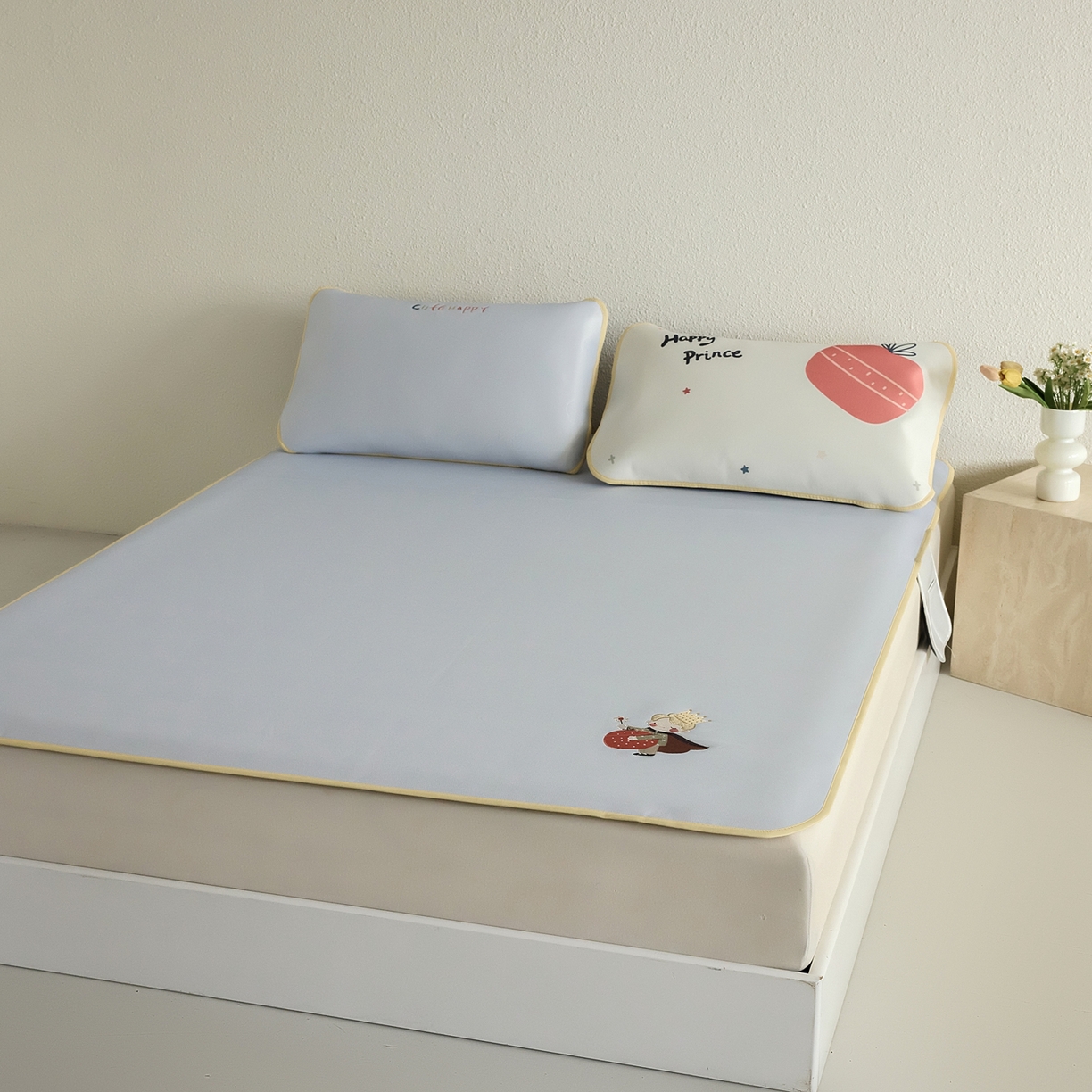 91家纺网 家纺一手货源 找家纺 禧禾 2026春夏新款A类600D数码冰丝席凉席席子-冰菓系列 魔法王子-床席款