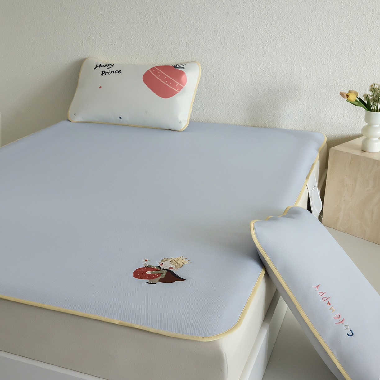 91家纺网 家纺一手货源 找家纺 禧禾 2026春夏新款A类600D数码冰丝席凉席席子-冰菓系列 魔法王子-床席款