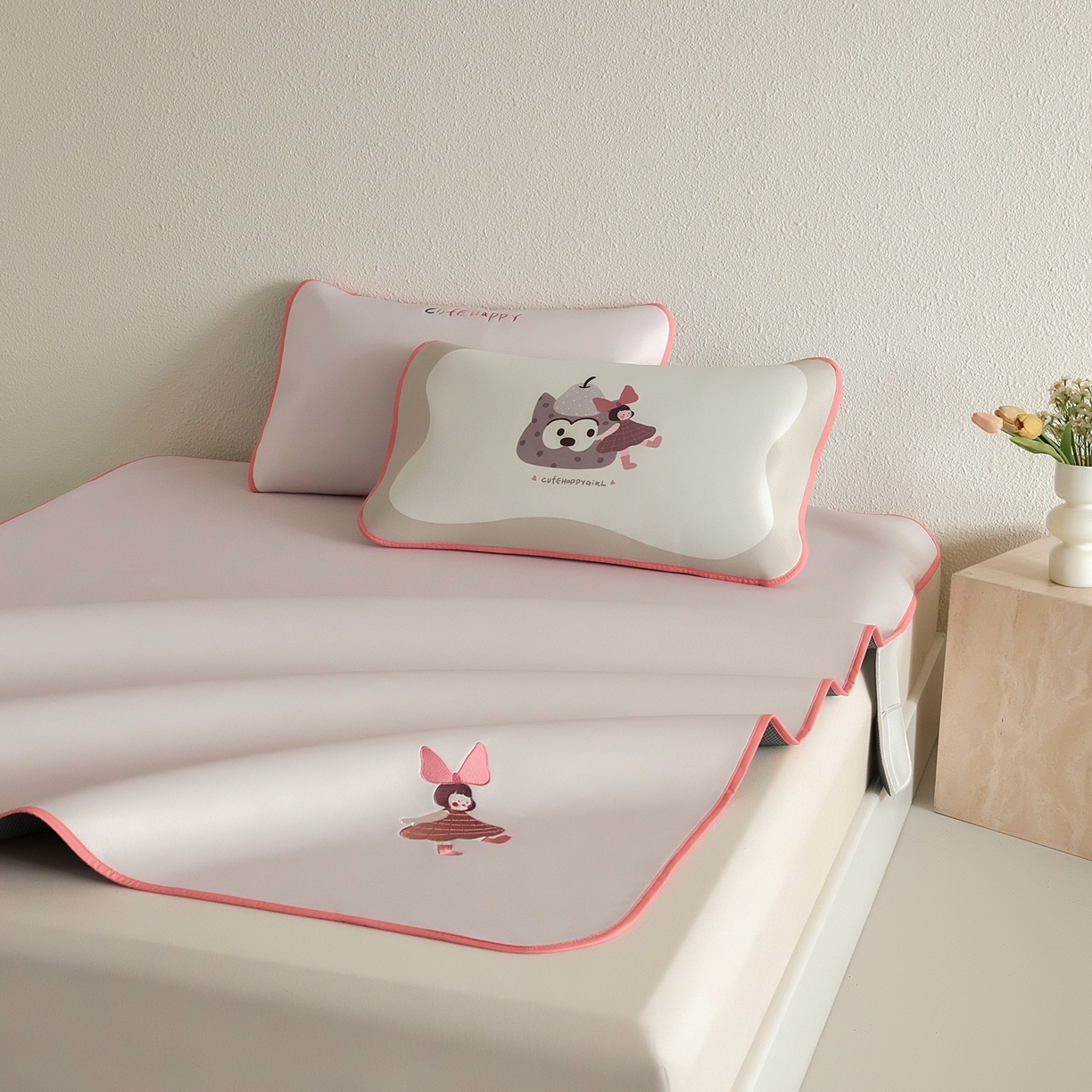 91家纺网 家纺一手货源 找家纺 禧禾 2026春夏新款A类600D数码冰丝席凉席席子-冰菓系列 蝴蝶女孩-床笠款