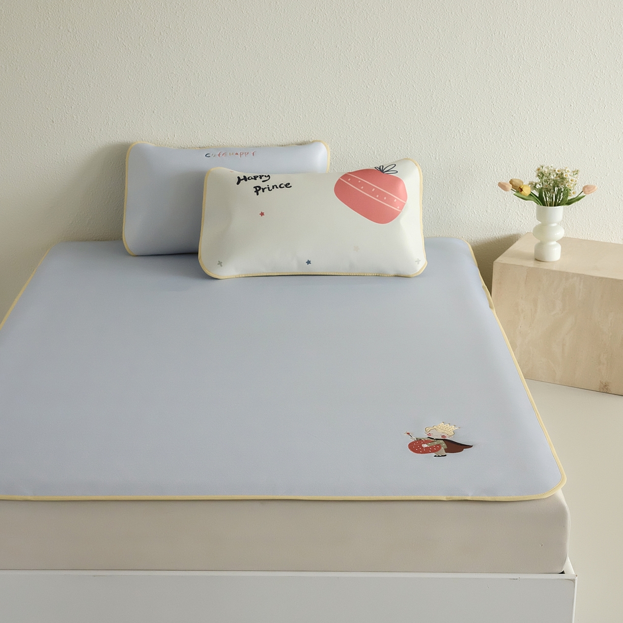 91家纺网 家纺一手货源 找家纺 禧禾 2026春夏新款A类600D数码冰丝席凉席席子-冰菓系列 魔法王子-床笠款