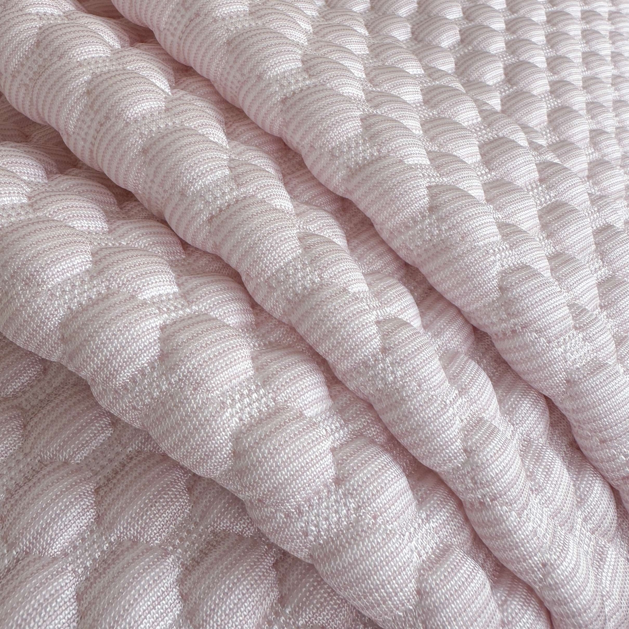 91家纺网 家纺一手货源 找家纺 禧禾 2026新款高冰感豆豆太空席 罗斯粉-床裙款