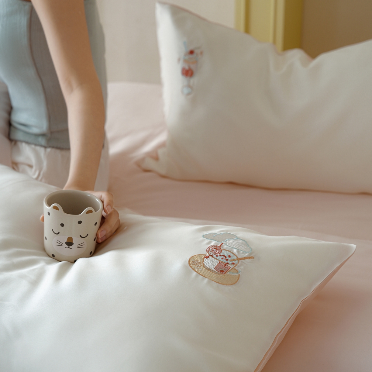 91家纺网 家纺一手货源 找家纺 简纯主义 2026新款60s奥地利进口兰精天丝四件套-泡泡莓果 泡泡莓果粉