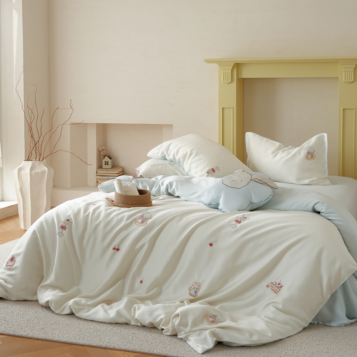 91家纺网 家纺一手货源 找家纺 简纯主义 2026新款60s奥地利进口兰精天丝四件套-泡泡莓果 泡泡莓果蓝