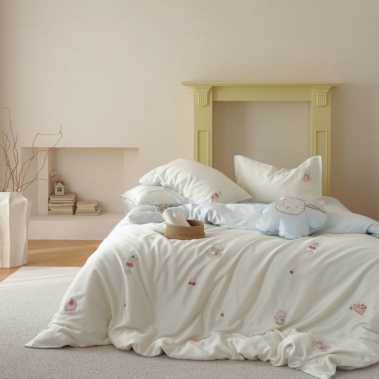 91家纺网 家纺一手货源 找家纺 简纯主义 2026新款60s奥地利进口兰精天丝四件套-泡泡莓果 泡泡莓果蓝