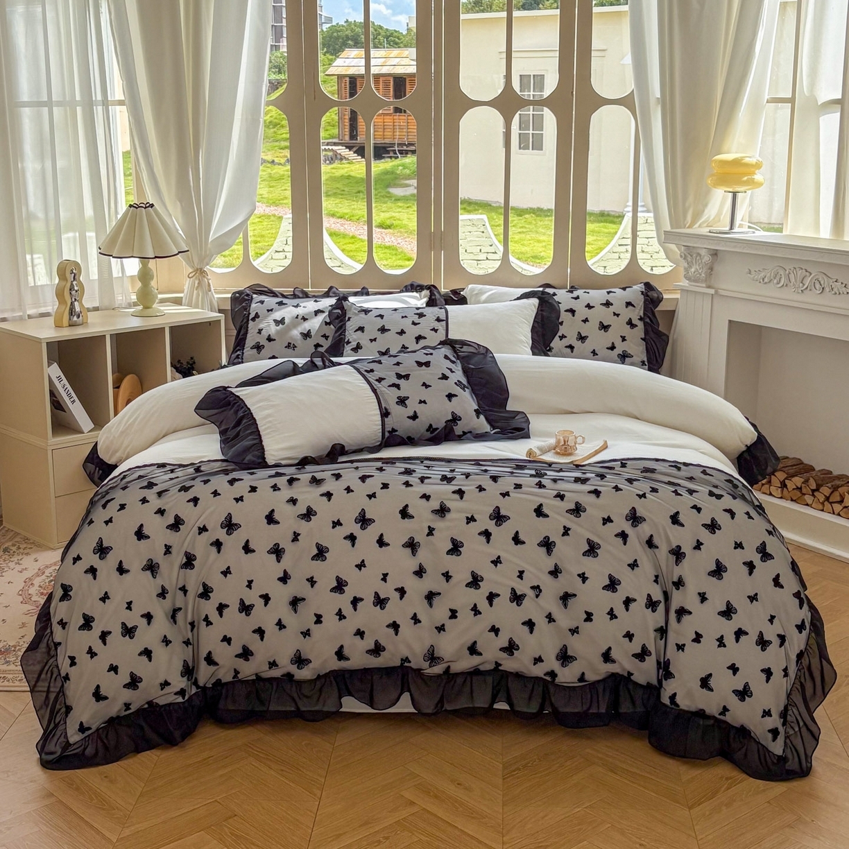 91家纺网 家纺一手货源 找家纺 （总）韩秀家纺 2026法式超柔水洗棉蕾丝花边床裙四件套工艺款床罩床笠款皱皱纱云朵棉四件套-蝴蝶梦境