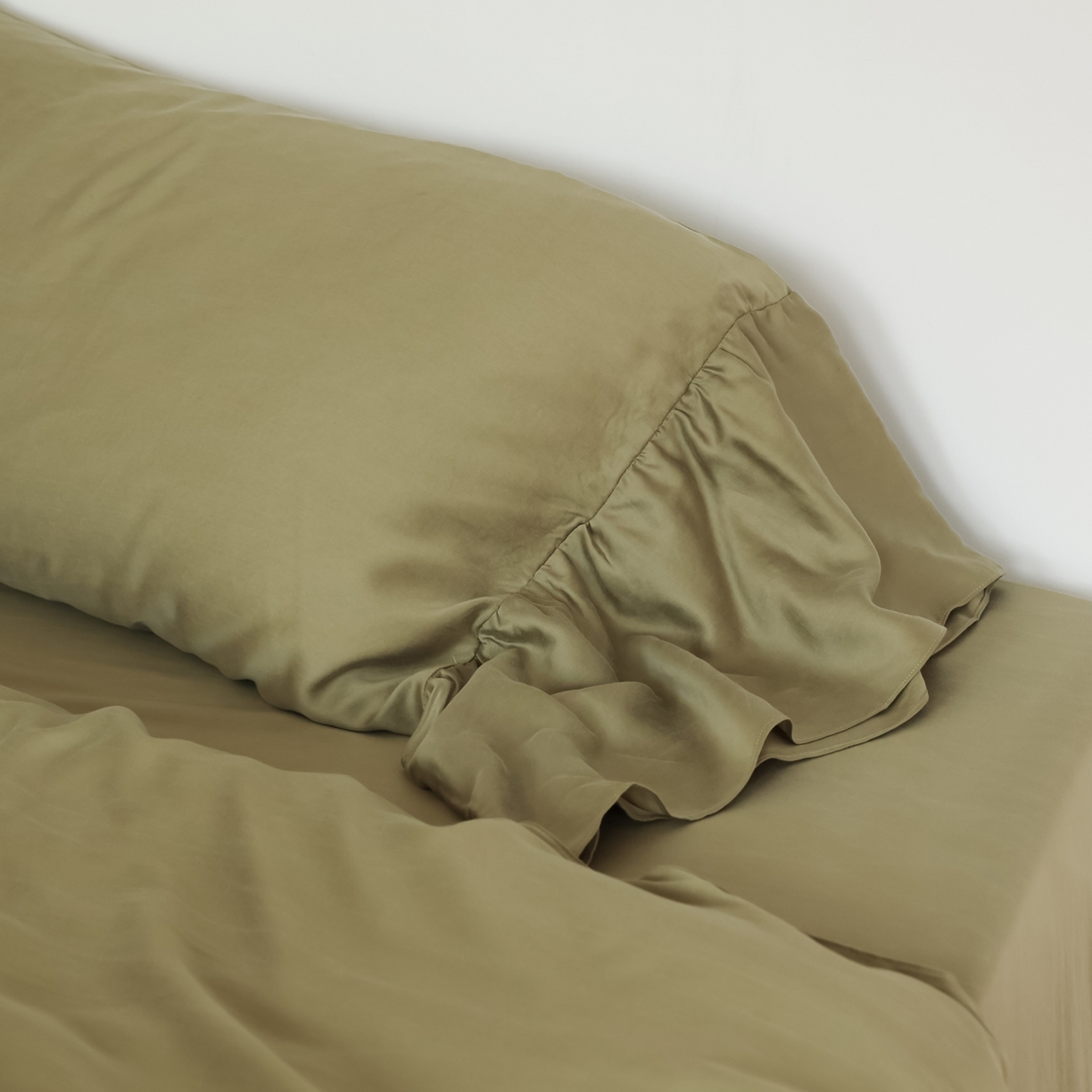 91家纺网 家纺一手货源 找家纺 初拾 2026新款60支水洗兰精天丝”慵懒风“四件套-美人鱼 美人鱼-茉香奶绿