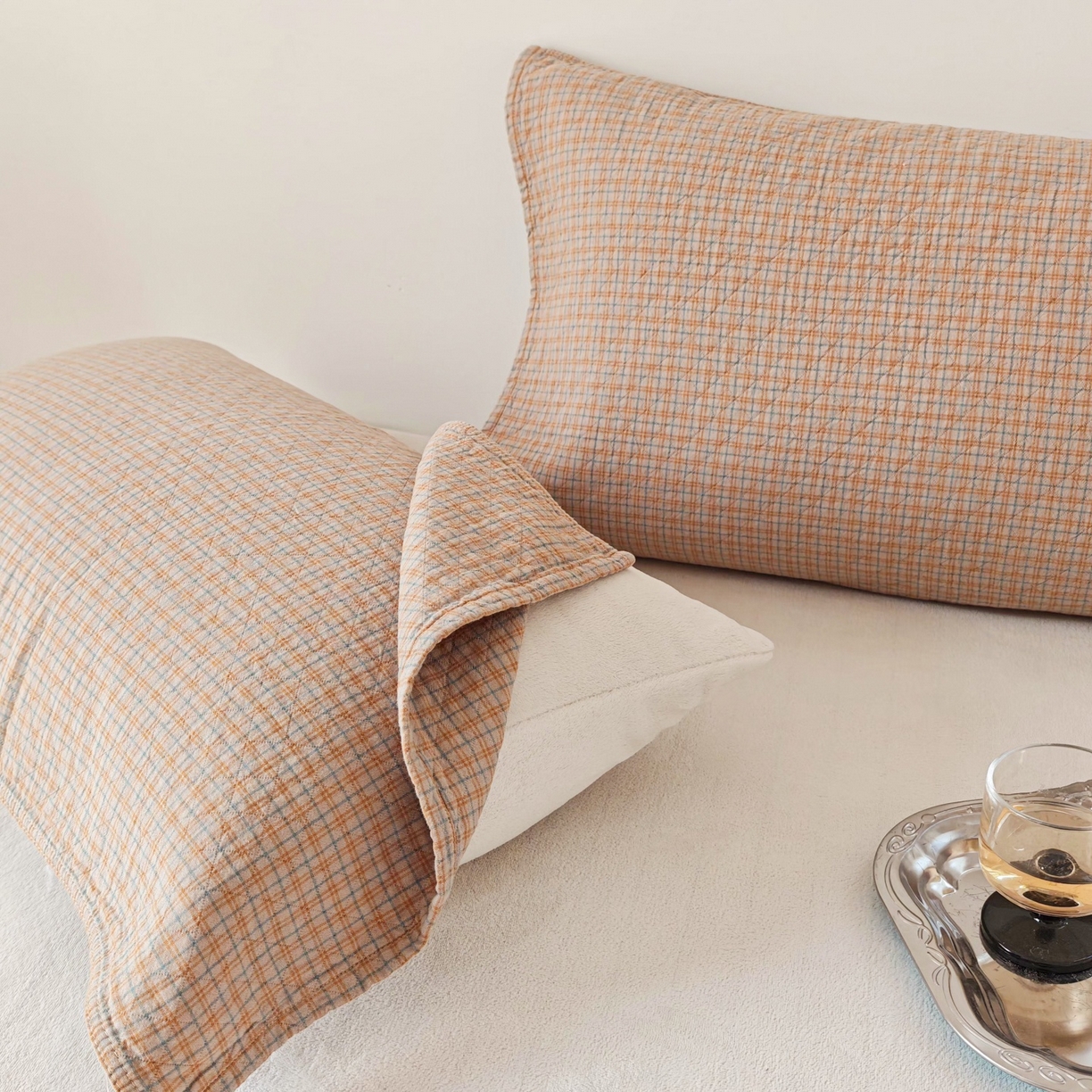 91家纺网 家纺一手货源 找家纺 沐瑟家纺 2026新款无印风格子款枕巾 芸榕-卡其