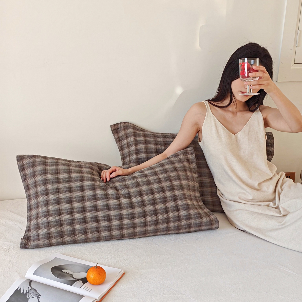 91家纺网 家纺一手货源 找家纺 沐瑟家纺 2026新款无印风格子款枕巾 芸柚-深灰