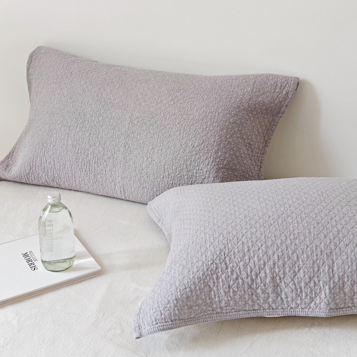 91家纺网 家纺一手货源 找家纺 沐瑟家纺 2026新款无印风格子款枕巾 素格-灰色