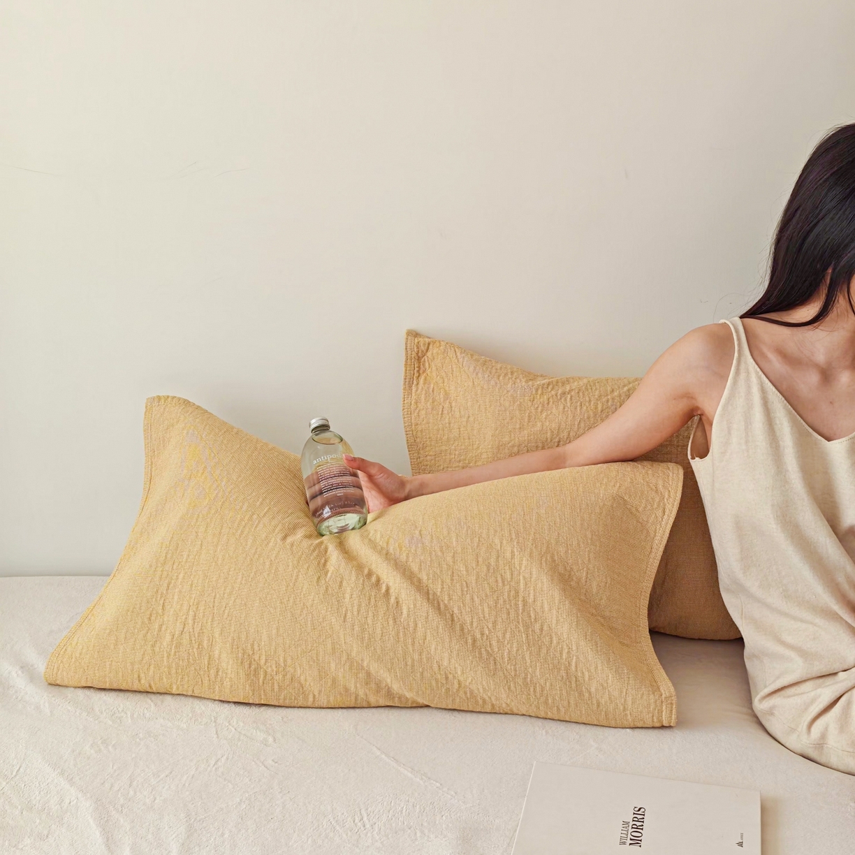 91家纺网 家纺一手货源 找家纺 沐瑟家纺 2026新款无印风格子款枕巾 米格-黄色