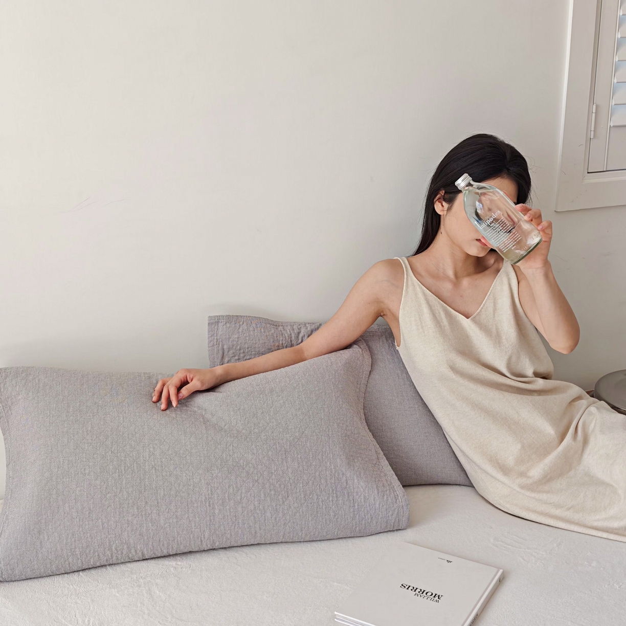 91家纺网 家纺一手货源 找家纺 沐瑟家纺 2026新款无印风格子款枕巾 米格-浅灰