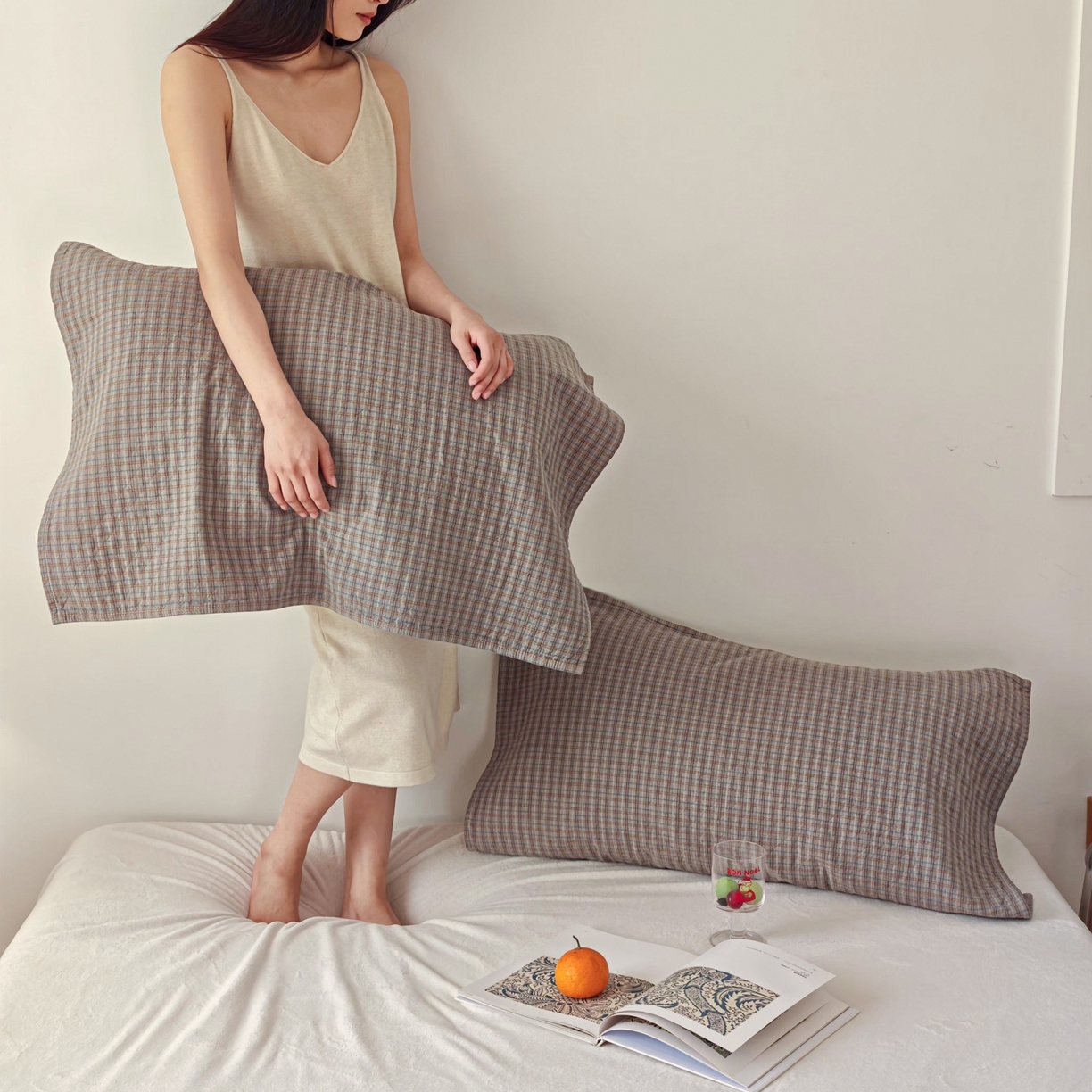 91家纺网 家纺一手货源 找家纺 沐瑟家纺 2026新款无印风格子款枕巾 芸榕-灰绿