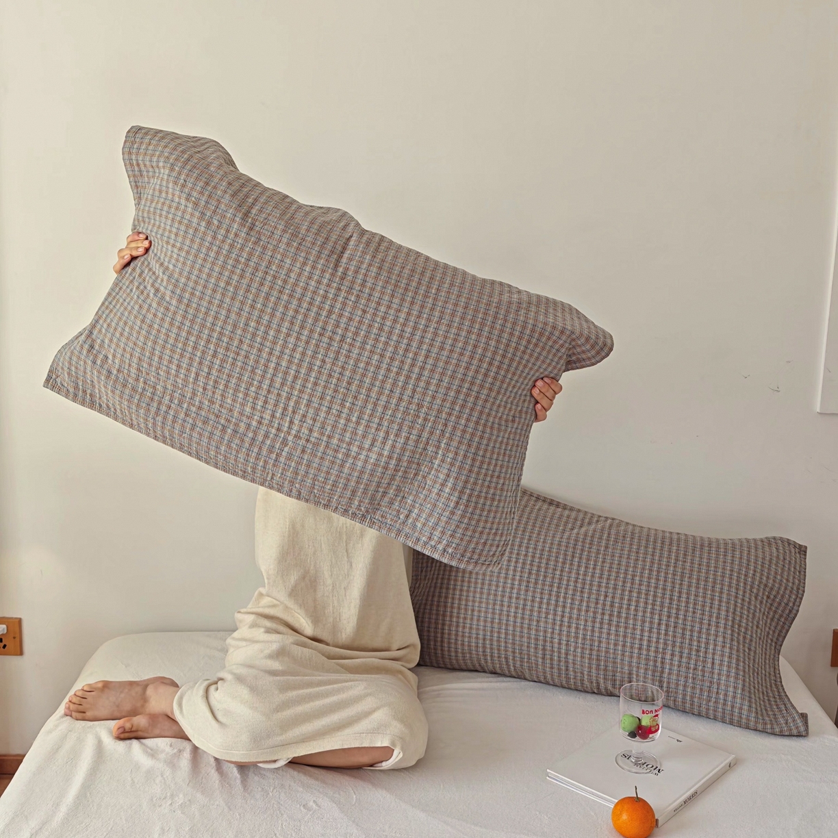 91家纺网 家纺一手货源 找家纺 沐瑟家纺 2026新款无印风格子款枕巾 芸榕-灰绿