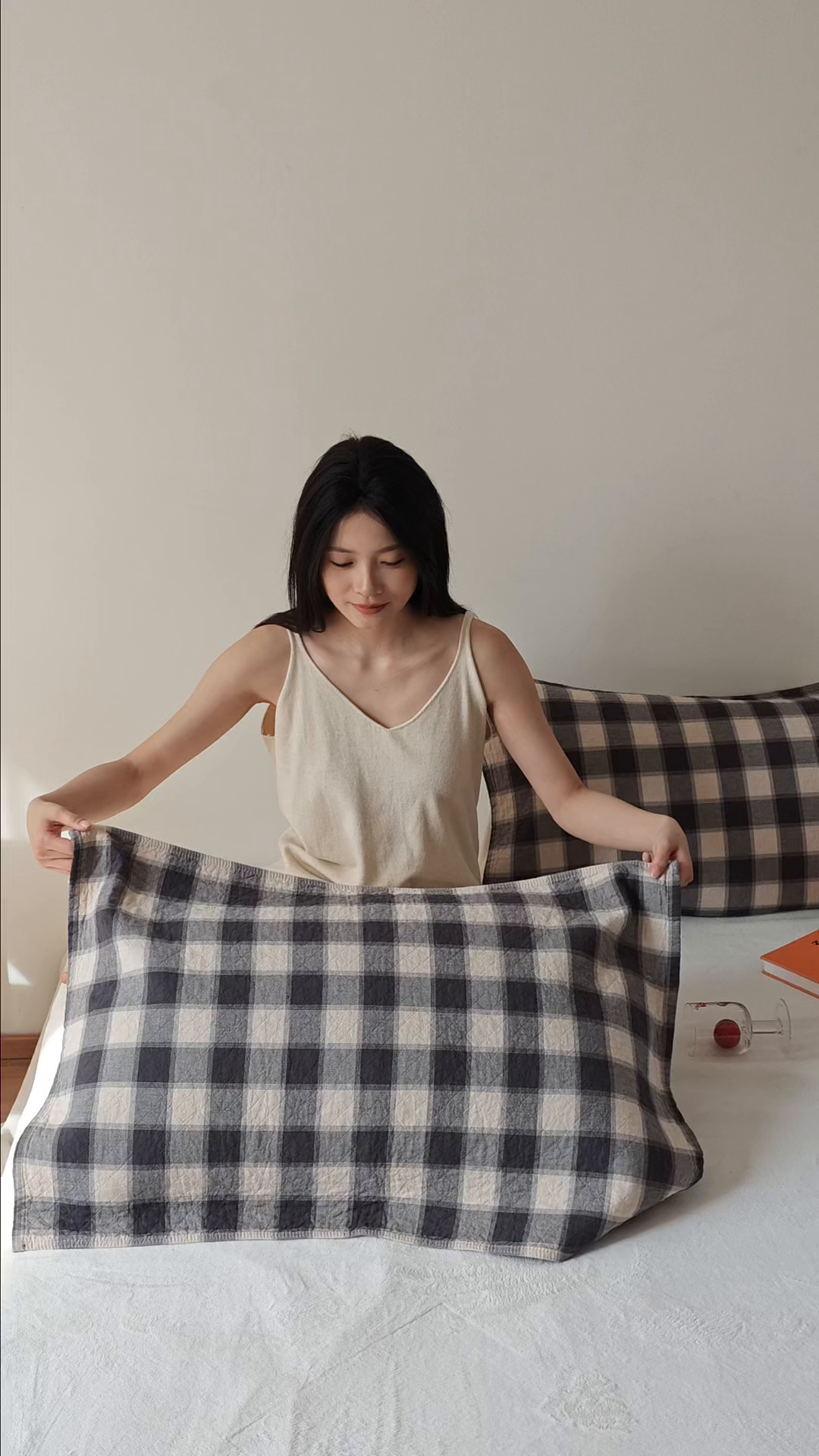 91家纺网 家纺一手货源 找家纺 沐瑟家纺 2026新款无印风格子款枕巾 华夫生活-深灰