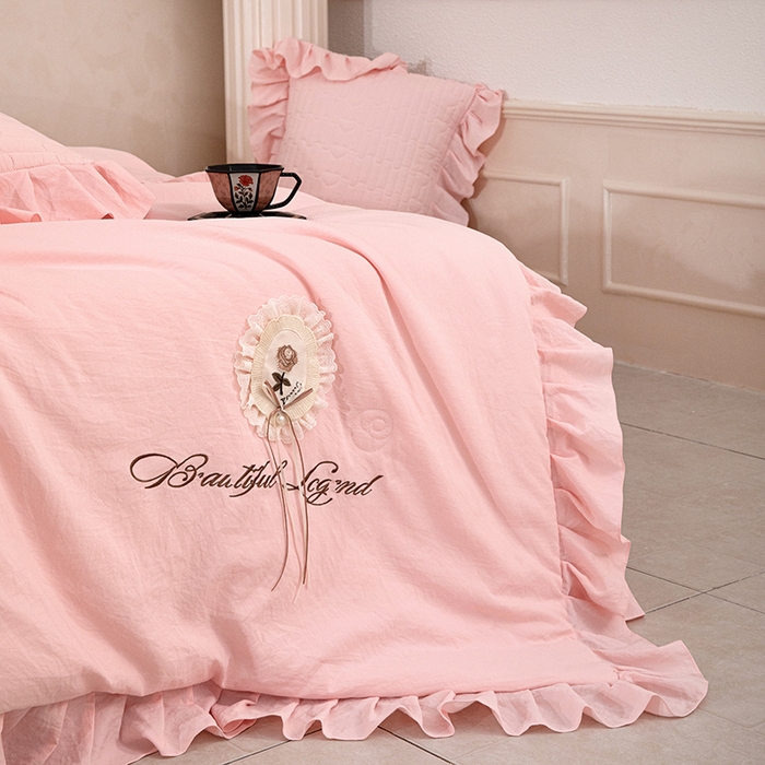 91家纺网 家纺一手货源 找家纺 金绣美居 2026春夏新款多功能夏凉被空调被夏被四件套-粉黛（控价不低于169元） 粉黛-豆沙