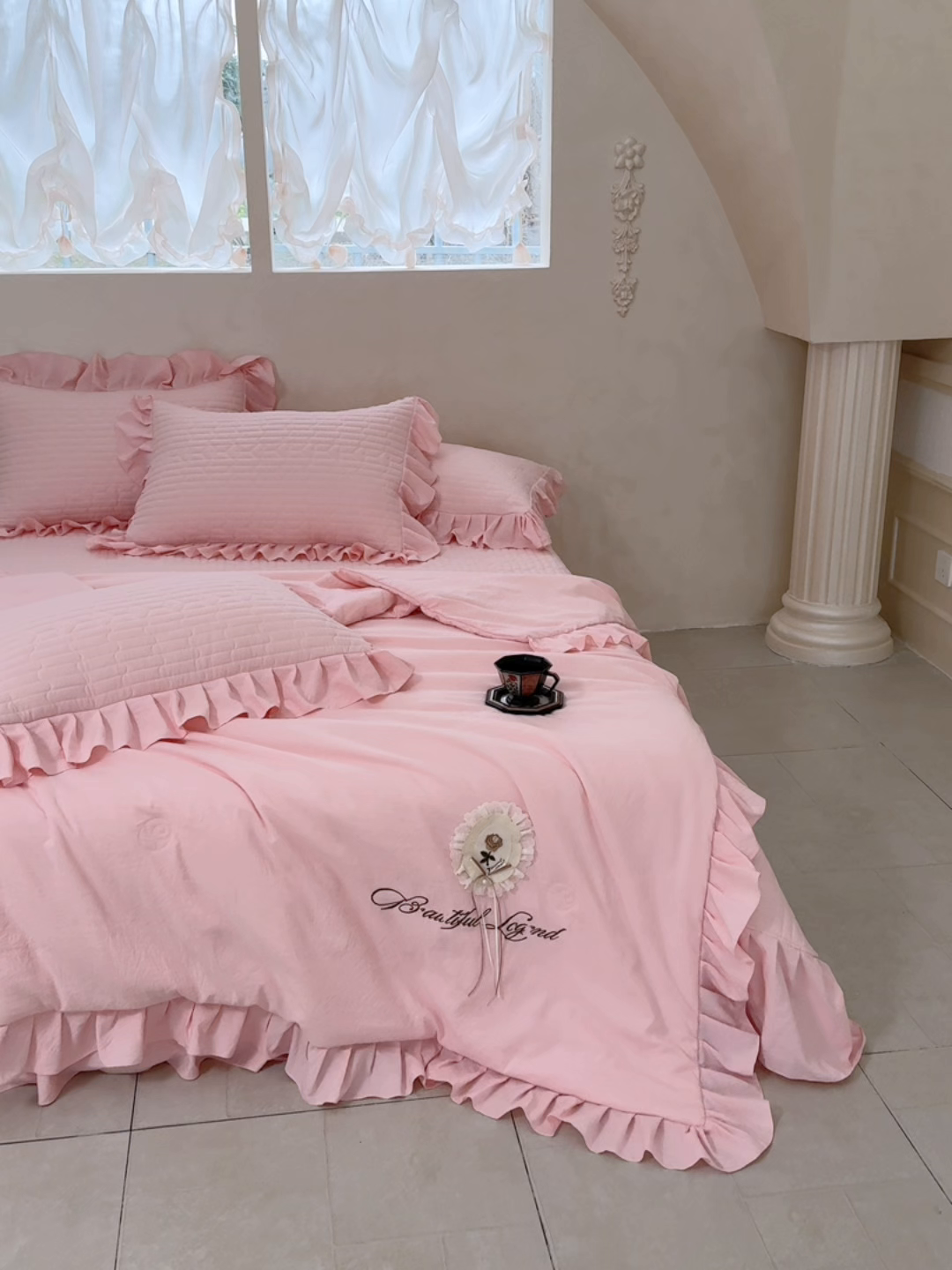 91家纺网 家纺一手货源 找家纺 金绣美居 2026春夏新款多功能夏凉被空调被夏被四件套-粉黛（控价不低于169元） 粉黛-豆沙