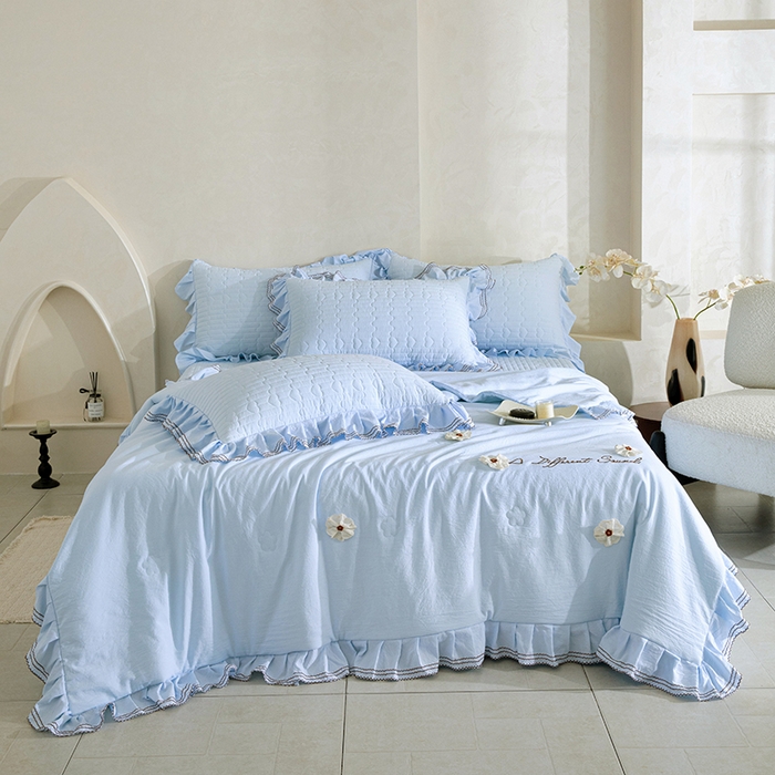 91家纺网 家纺一手货源 找家纺 金绣美居 2026春夏新款多功能夏凉被空调被夏被床盖四件套-花絮（控价不低于169元） 花絮-天蓝