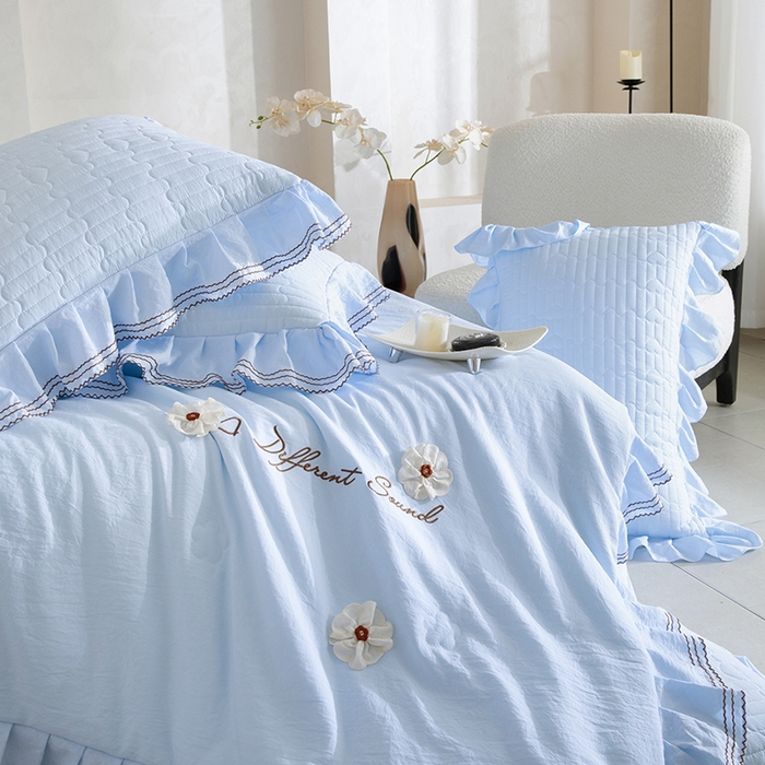 91家纺网 家纺一手货源 找家纺 金绣美居 2026春夏新款多功能夏凉被空调被夏被床盖四件套-花絮（控价不低于169元） 花絮-天蓝