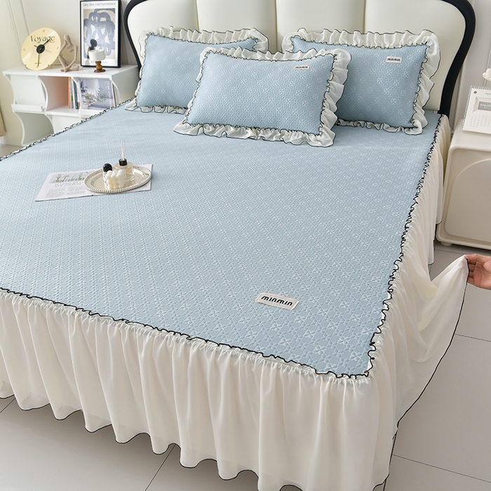 91家纺网 家纺一手货源 找家纺 小牛席业 2026新款浪漫花语冷感豆席床裙凉席席子系列 浪漫花语冷感豆豆席床裙-蓝色