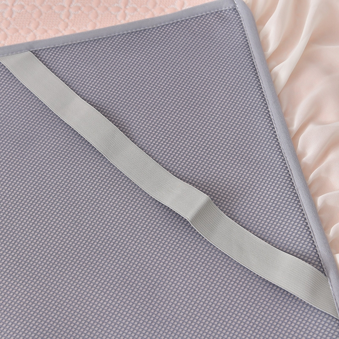 91家纺网 家纺一手货源 找家纺 小牛席业 2026新款浪漫花语冷感豆席床裙凉席席子系列 浪漫花语-浪漫花语冷感豆豆席床裙-粉玉