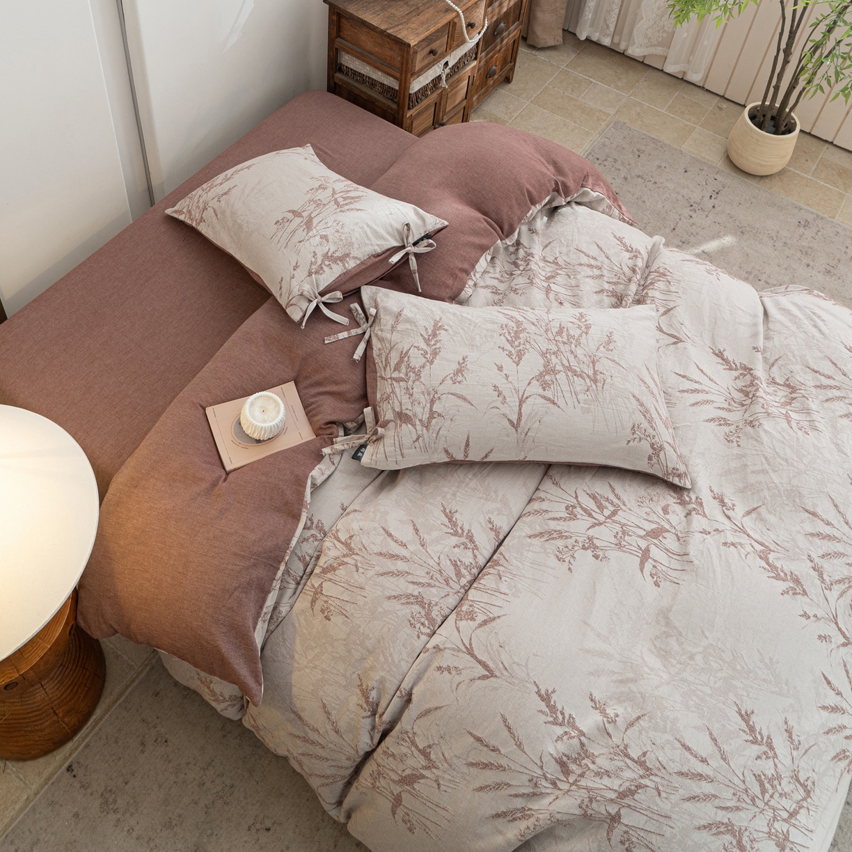 91家纺网 家纺一手货源 找家纺 凌云家纺 2026新款高端春夏提花棉麻四件套-穗穗如意系列 穗穗如意-酱红