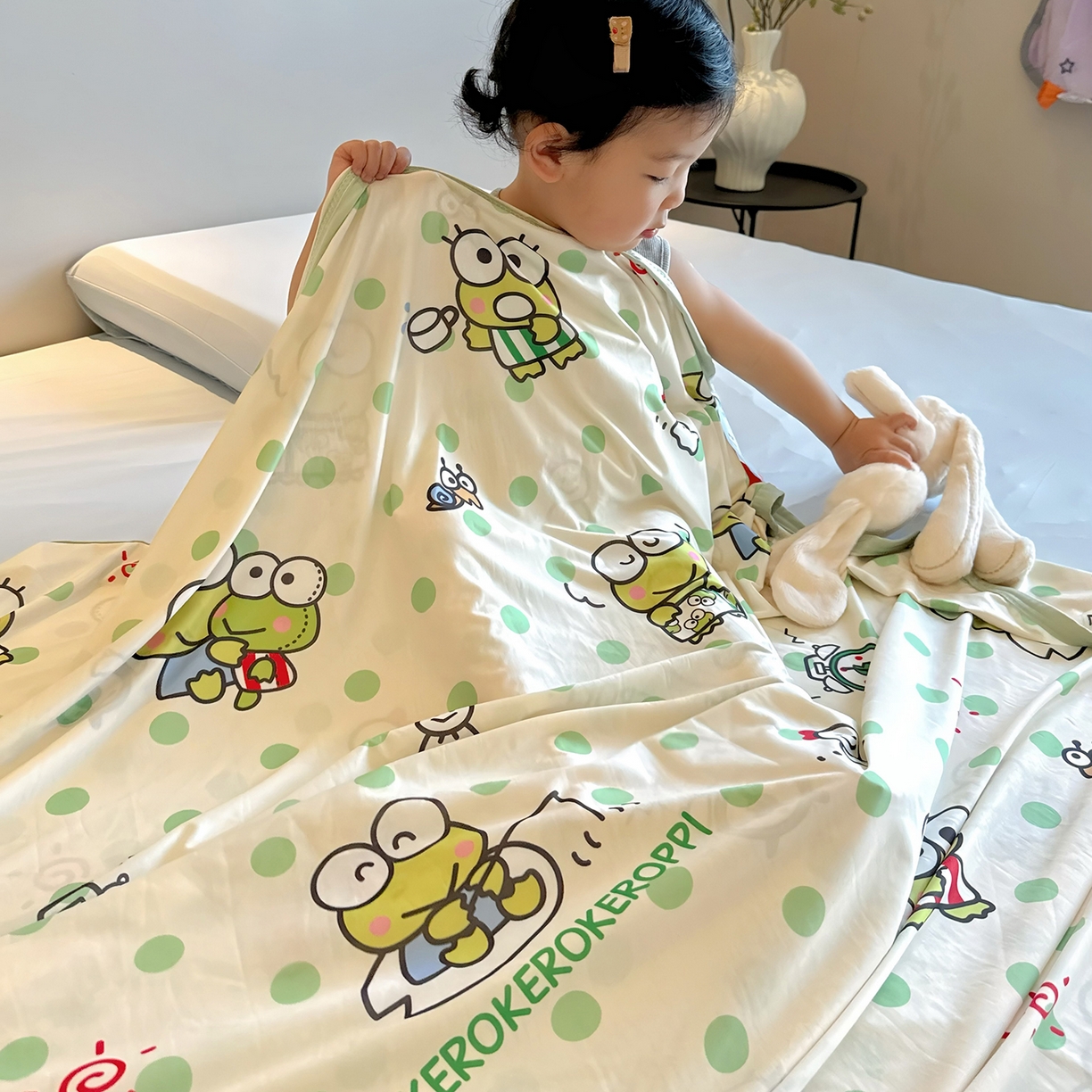 91家纺网 家纺一手货源 找家纺 兜米家居 2026新款A类母婴级三丽鸥凉感毯 小青蛙