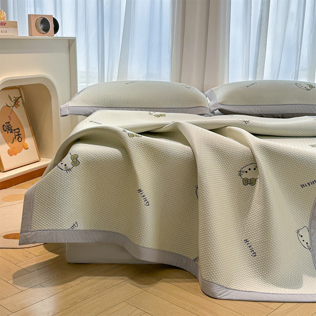 91家纺网 家纺一手货源 找家纺 居易简 2026新款卡通实拍小红书爆款凉豆豆凉席100%PE 乙纶凉感可水洗床席席子-床席款 梦境KT