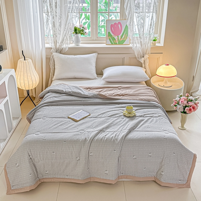 91家纺网 家纺一手货源 找家纺 好欣怡家纺 2026新款110克云柔棉被子50%新疆棉花夏被冬被被芯直播首选（含检测报告） 樱桃蝴蝶结-夏被