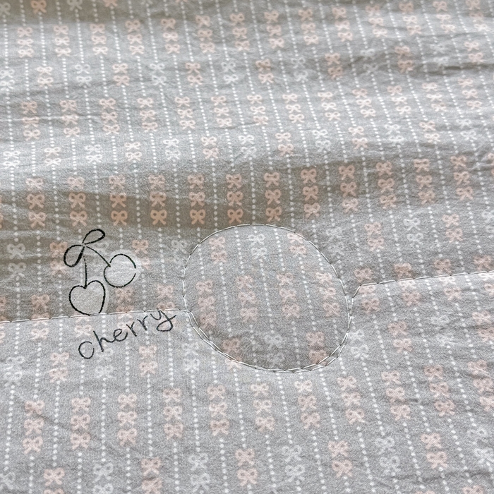 91家纺网 家纺一手货源 找家纺 好欣怡家纺 2026新款110克云柔棉被子50%新疆棉花夏被冬被被芯直播首选（含检测报告） 樱桃蝴蝶结-夏被