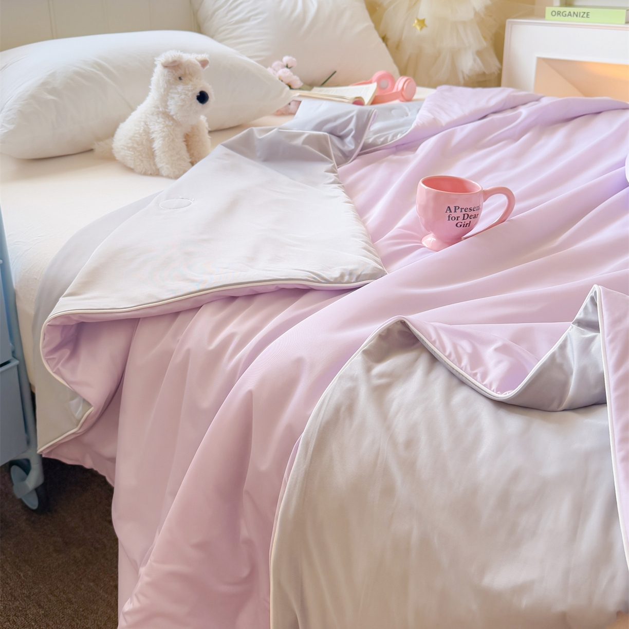 91家纺网 家纺一手货源 找家纺 名兮家居 2026春夏纯色双拼A类凉感丝夏凉被 梦幻紫-浅灰