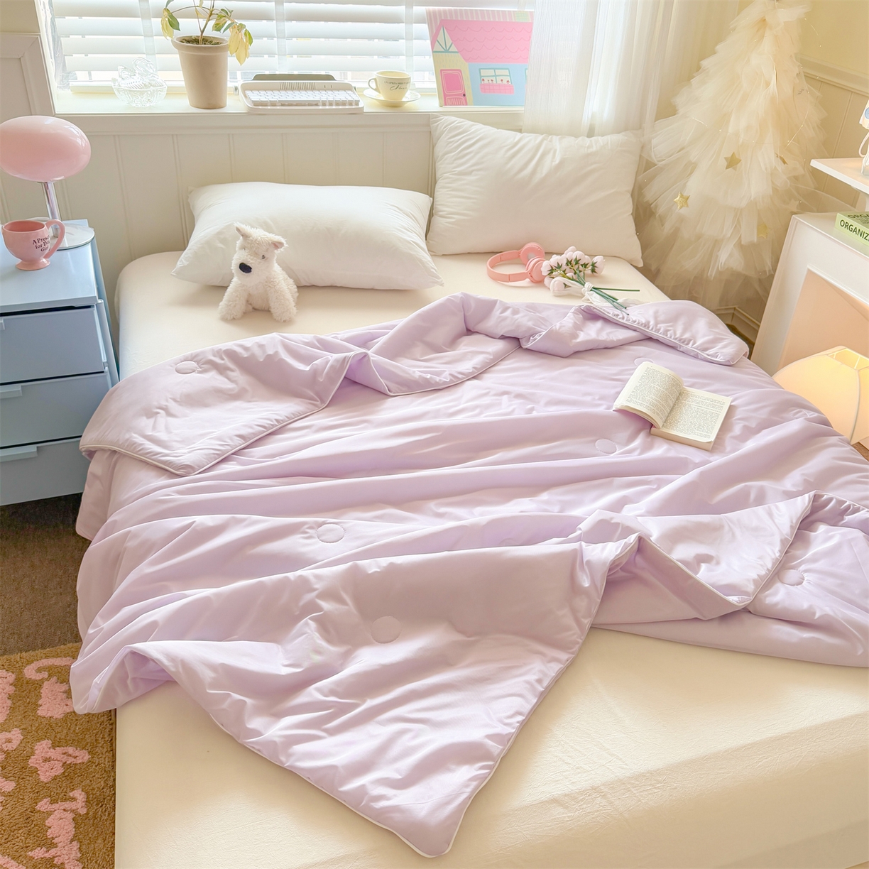 91家纺网 家纺一手货源 找家纺 名兮家居 2026春夏纯色双拼A类凉感丝夏凉被 梦幻紫