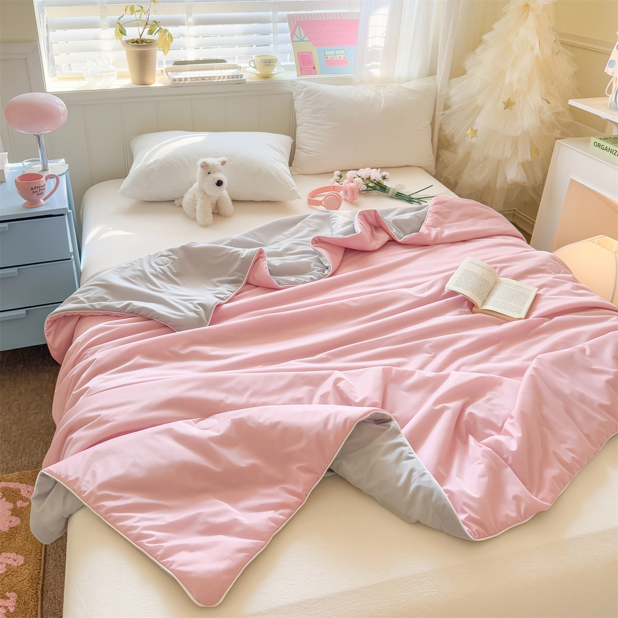 91家纺网 家纺一手货源 找家纺 名兮家居 2026春夏纯色双拼A类凉感丝夏凉被 豆沙-浅灰