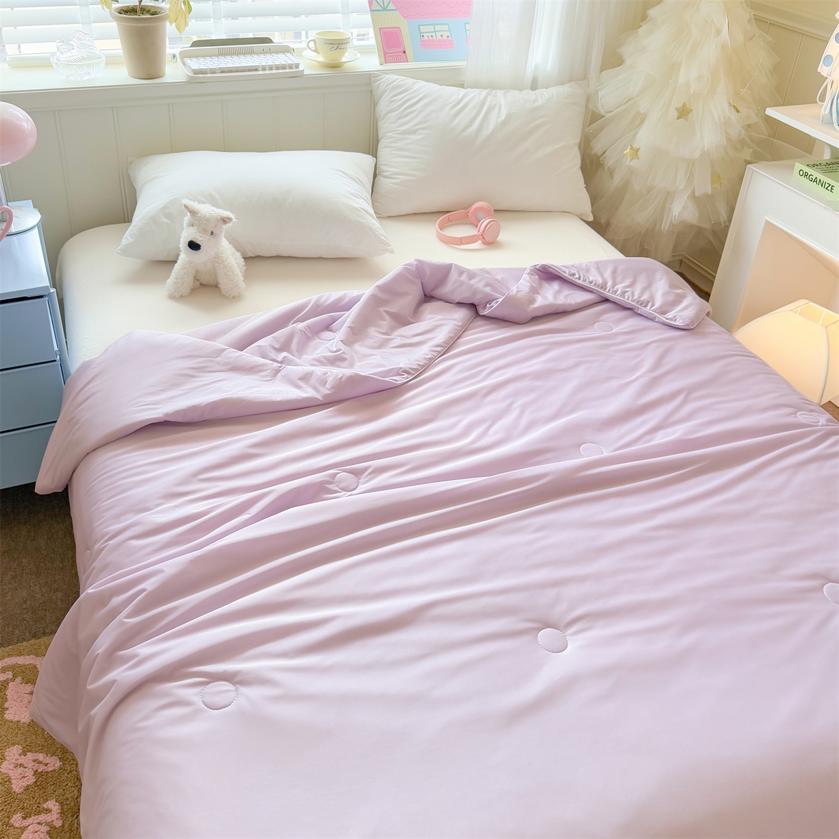 91家纺网 家纺一手货源 找家纺 名兮家居 2026春夏纯色双拼A类凉感丝夏凉被 梦幻紫