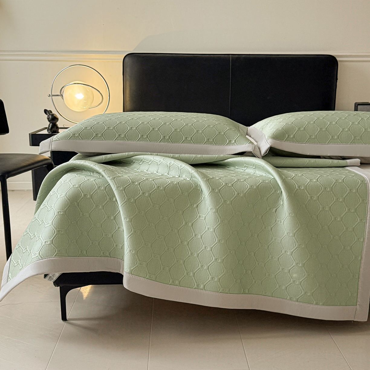 居易简 2026新款刺绣实拍爆款凉豆豆凉席100%PE乙伦绣花可水洗床席席子-床席款 菱格  冰清绿