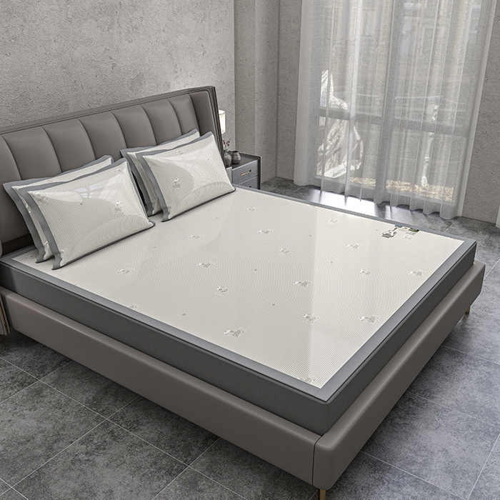 91家纺网 家纺一手货源 找家纺 小牛席业 2026新款【建模风格】双PE高凉感-腊肠狗格纹提花冰丝席平铺款凉席席子 腊肠狗格纹-香槟