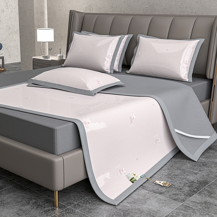 91家纺网 家纺一手货源 找家纺 小牛席业 2026新款【建模风格】双PE高凉感-腊肠狗格纹提花冰丝席平铺款凉席席子 腊肠狗格纹-粉色