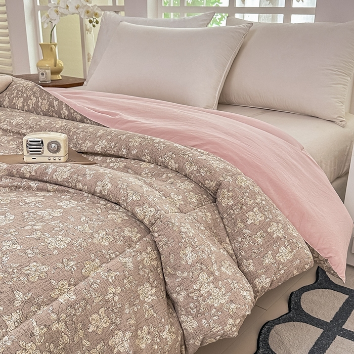 91家纺网 家纺一手货源 找家纺 好欣怡家纺 2026新款110克云柔棉被子50%新疆棉花夏被冬被被芯直播首选（含检测报告） 花漾-冬被