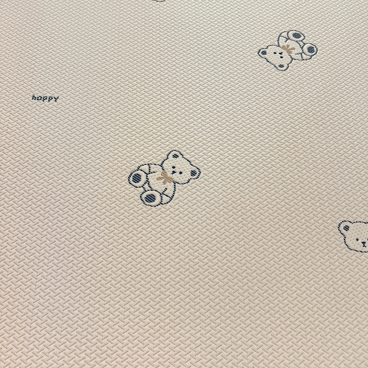 91家纺网 家纺一手货源 找家纺 玉相逢 2026新款卡通实拍小红书爆款凉豆豆凉席100%PE 乙纶凉感可水洗床席席子-床笠款 蓝蓝小熊