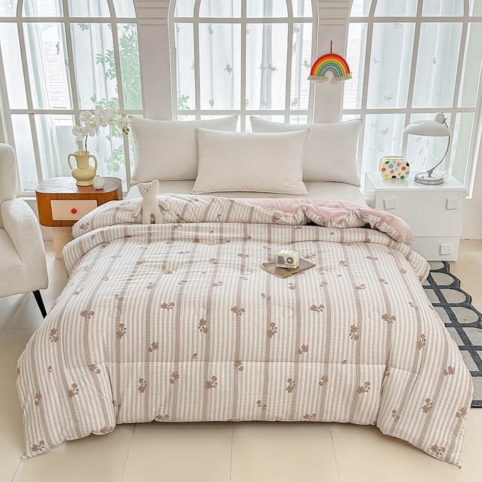 91家纺网 家纺一手货源 找家纺 好欣怡家纺 2026新款110克云柔棉被子50%新疆棉花夏被冬被被芯直播首选（含检测报告） 甜静-冬被