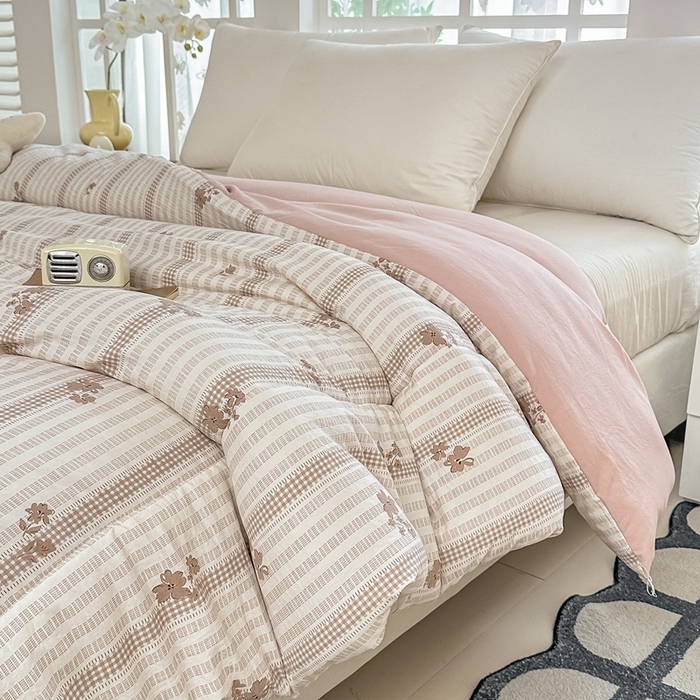 91家纺网 家纺一手货源 找家纺 好欣怡家纺 2026新款110克云柔棉被子50%新疆棉花夏被冬被被芯直播首选（含检测报告） 甜静-冬被