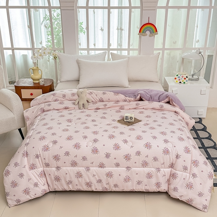 91家纺网 家纺一手货源 找家纺 好欣怡家纺 2026新款110克云柔棉被子50%新疆棉花夏被冬被被芯直播首选（含检测报告） 紫樱浅粉-冬被